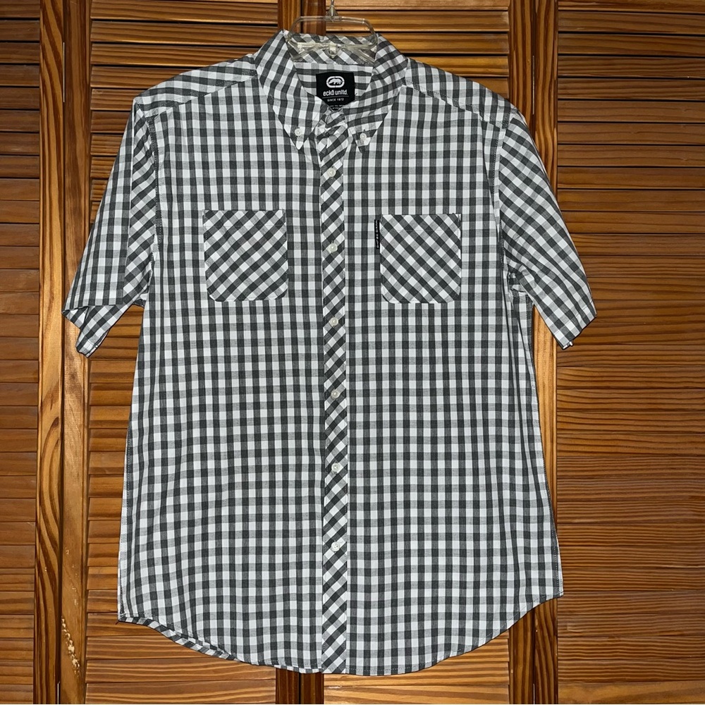 Ecko Unlimited Short Sleeve Gray/White Large‎ Button Down Shirt